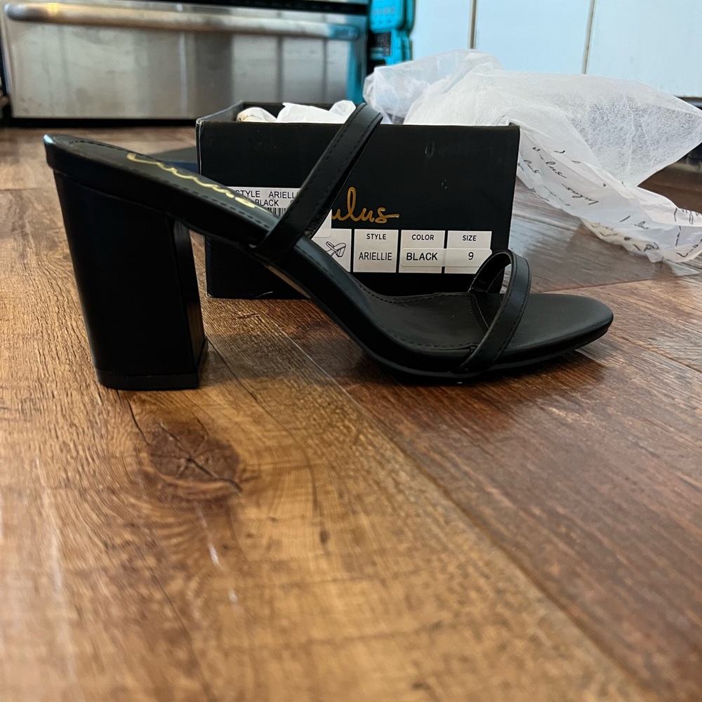 Lulu’s Ariellie high heel sandals - NEW, ordered but never worn